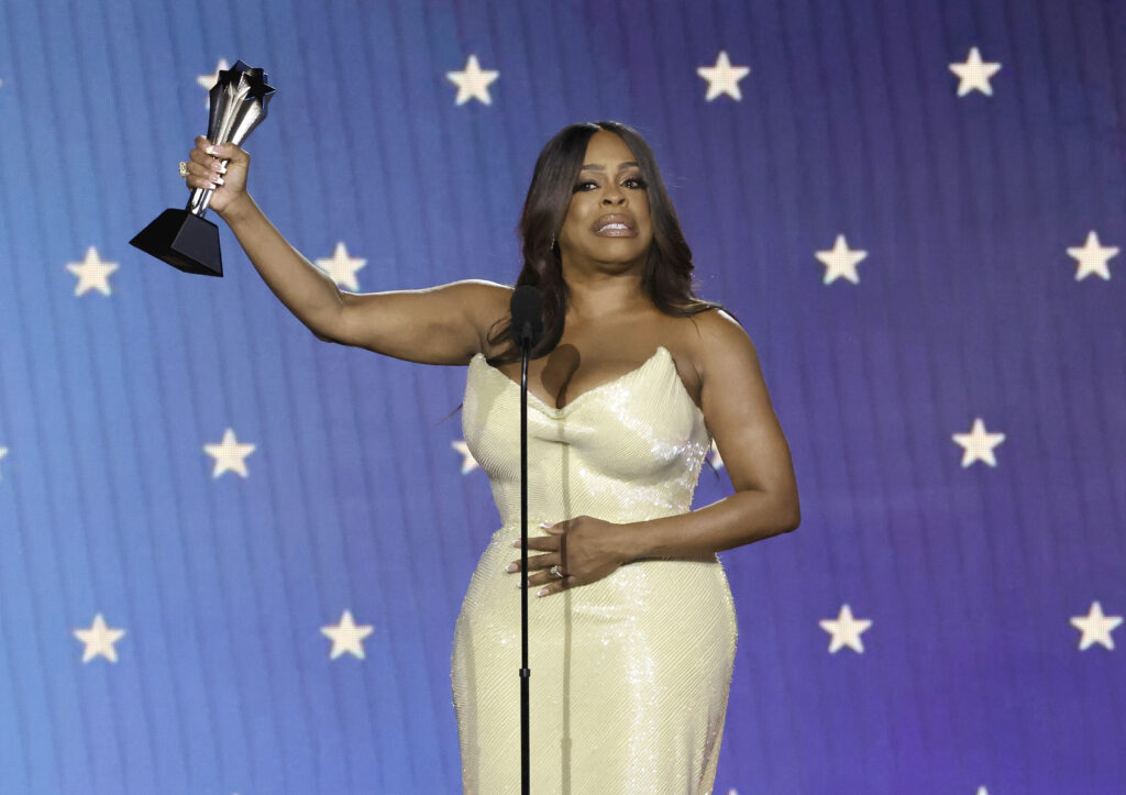 Niecy Nash Betts / Onstage at the 28th Annual Critics Choice Awards on January 15, 2023, in Los Angeles, California, Niecy Nash-Betts receives the Best Supporting Actress in a Limited Series or Movie Made for Television honor for "Dahmer - Monster: The Jeffrey Dahmer Story." Photo by Kevin Winter, Getty Images for Critics Choice Association