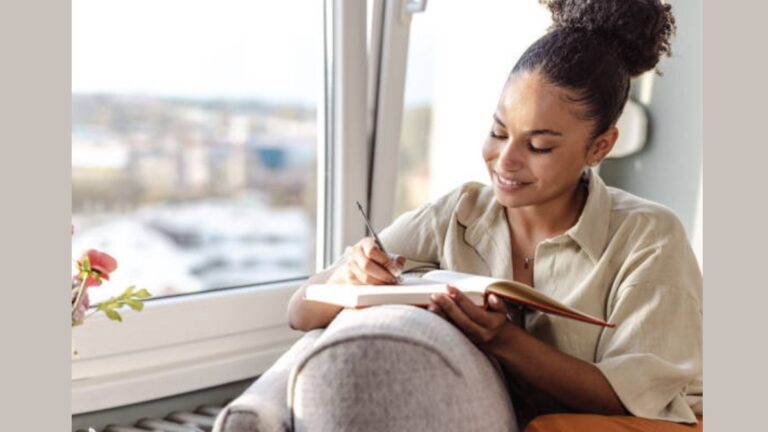 “Discover the Three Compelling Health Benefits of Regular Journaling”