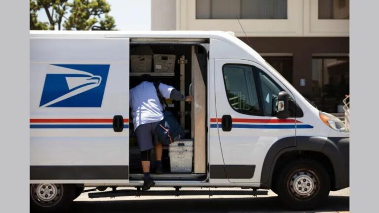 Postal workers fight toxic work environment